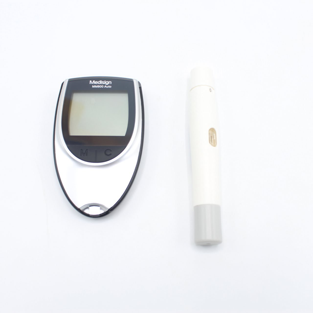 Medisign MM-800 Blood Glucose Monitor – Sugar Test Machine in Pakistan - Image 2