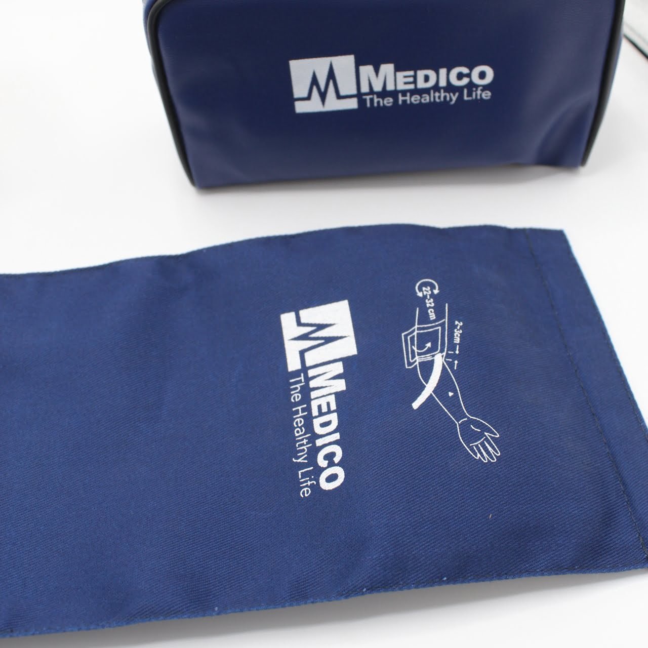 Medico 75 Classic Manual Blood Pressure Monitor – Aneroid BP Machine for Home & Clinical Use in Pakistan - Image 2