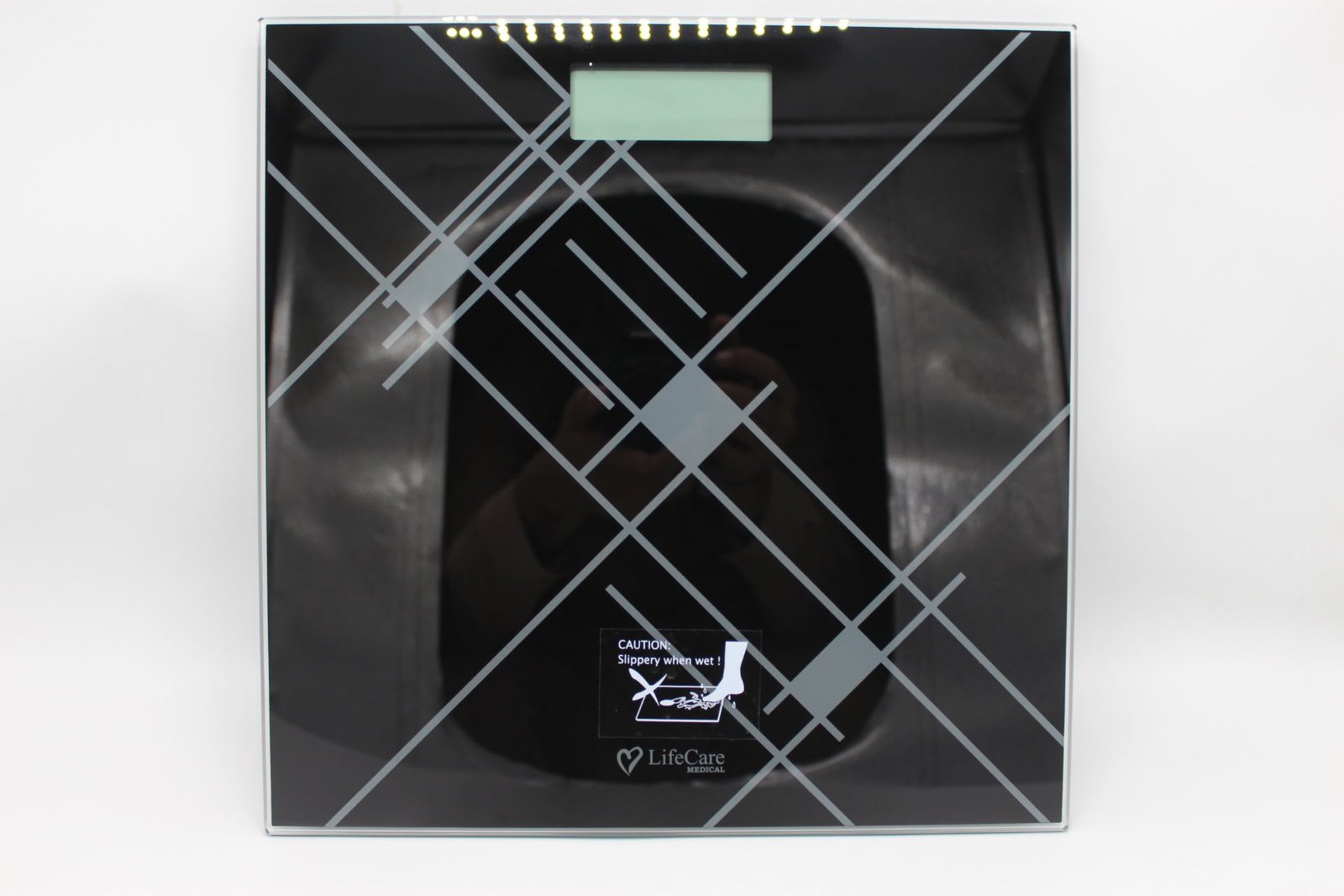 Life Care Electronic Personal Scale EB-9370 – High-Precision Digital Body Weight Scale in Pakistan - Image 2